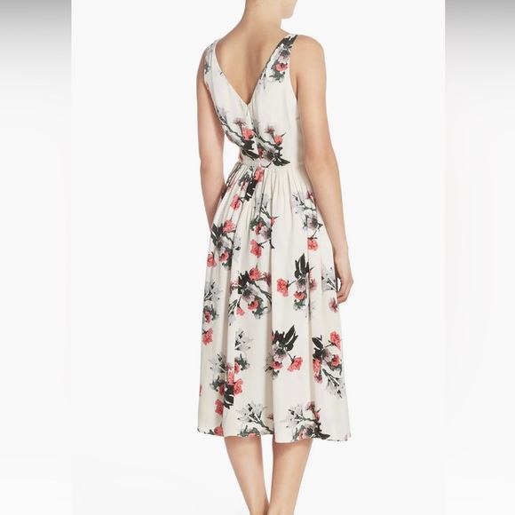 BB Dakota Emeli Floral Print Midi Dress Size 4 - Picture 2 of 8